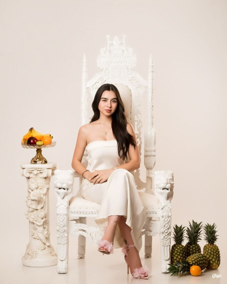 Fernanda Villanueva, coach de fitness y fundadora de Cinturillas 24/7 by FV